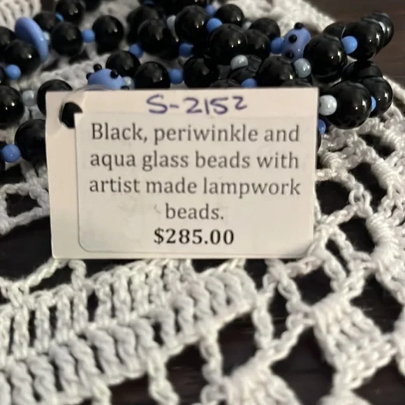 Artisan Made Beaded Necklace (20) - Picture 3 of 4